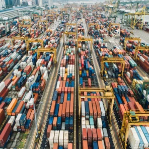 Экспорт товаров за рубеж